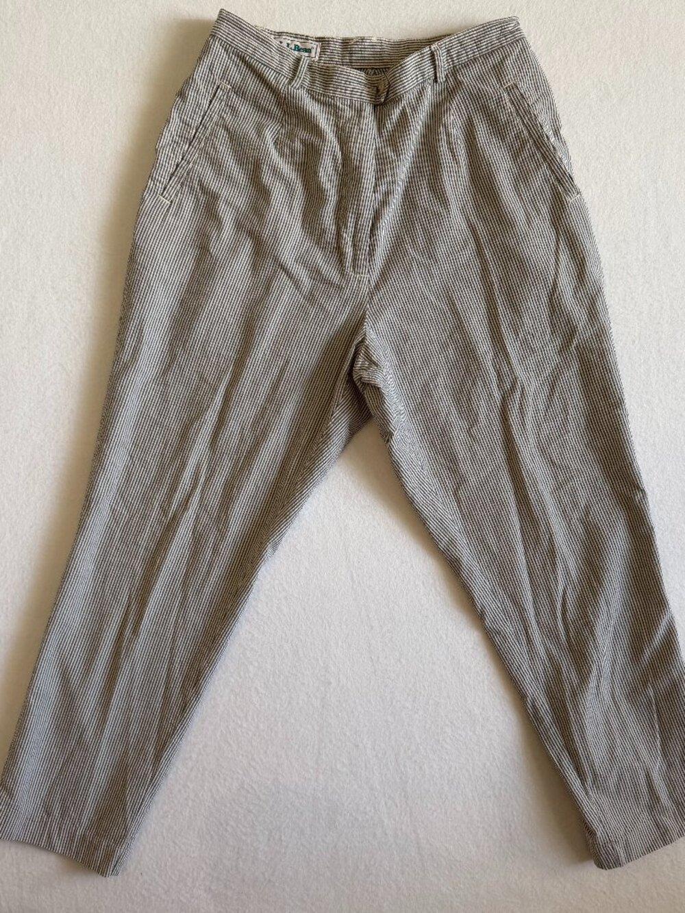 L.L. Bean Pants Women's Size 12 PETITE Blue White Pinstripe Tapered Leg Business